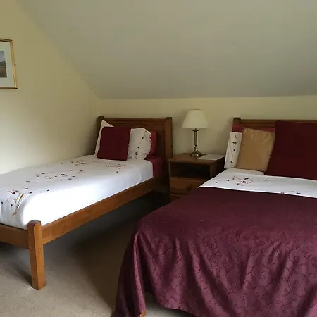 Riversdale House Accommodation 4* لاراغ