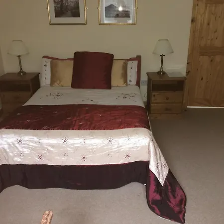 Konukevi Riversdale House Accommodation 4*