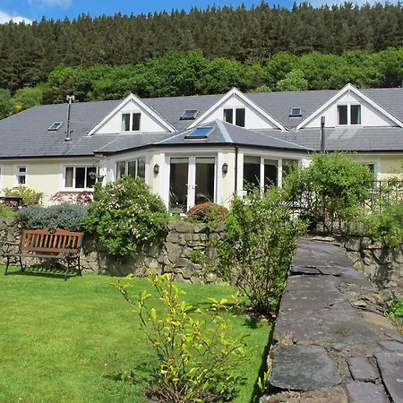 Guest house Riversdale House Accommodation Laragh