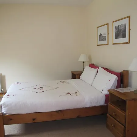 Riversdale House Accommodation لاراغ