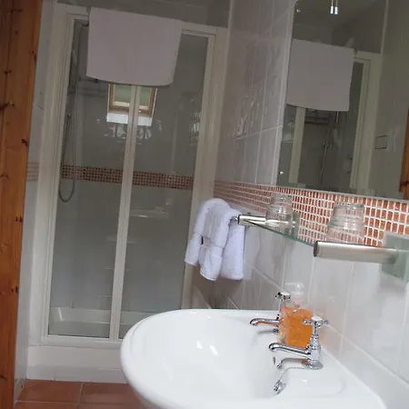 بيت ضيافة Riversdale House Accommodation