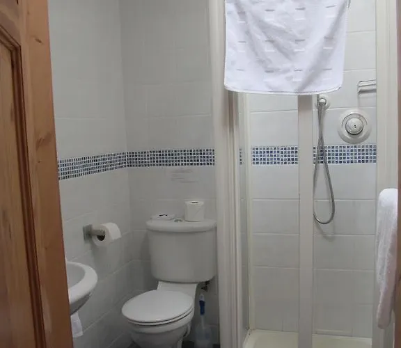 Guest house Riversdale House Accommodation